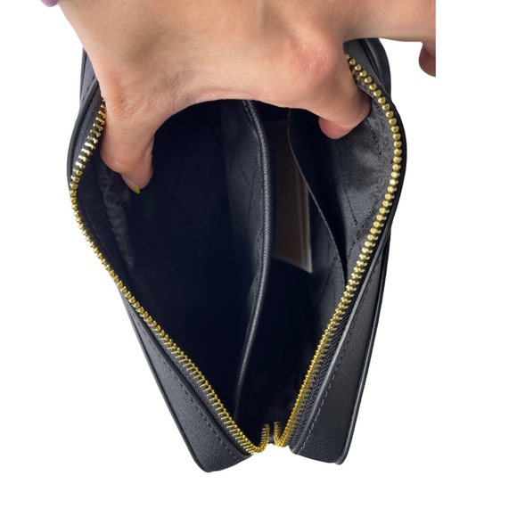 Michael Kors EW Crossbody bag Black Jet Set Large - Picture 9 of 11